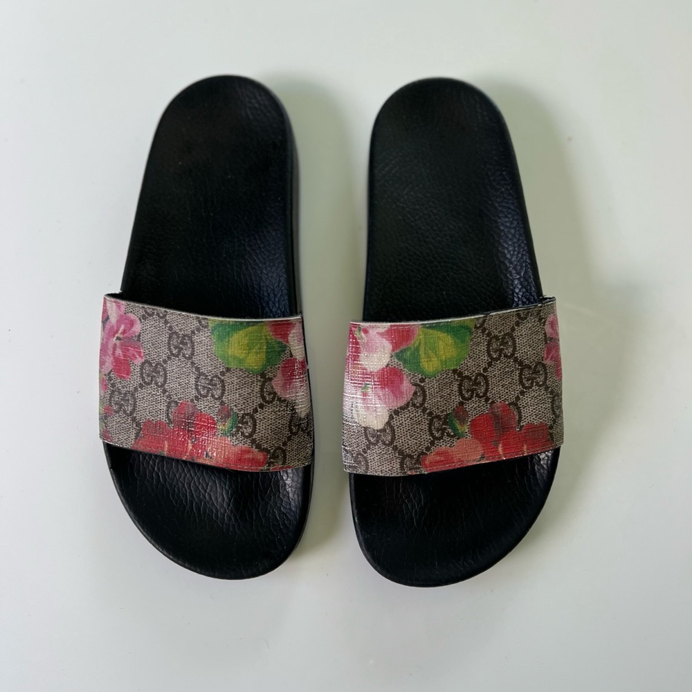 Gucci Women's Floral Black Slippers